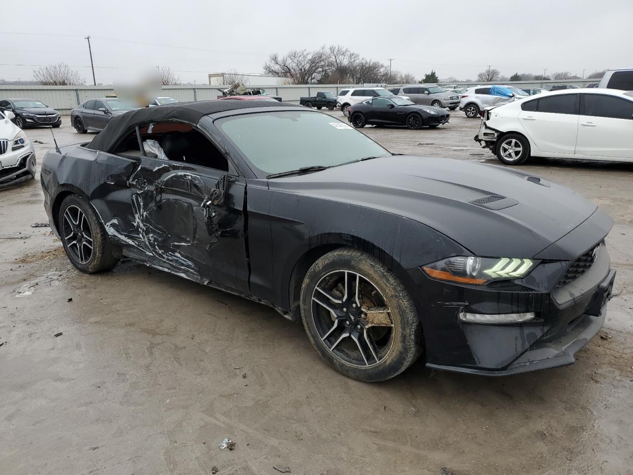 2020 FORD MUSTANG