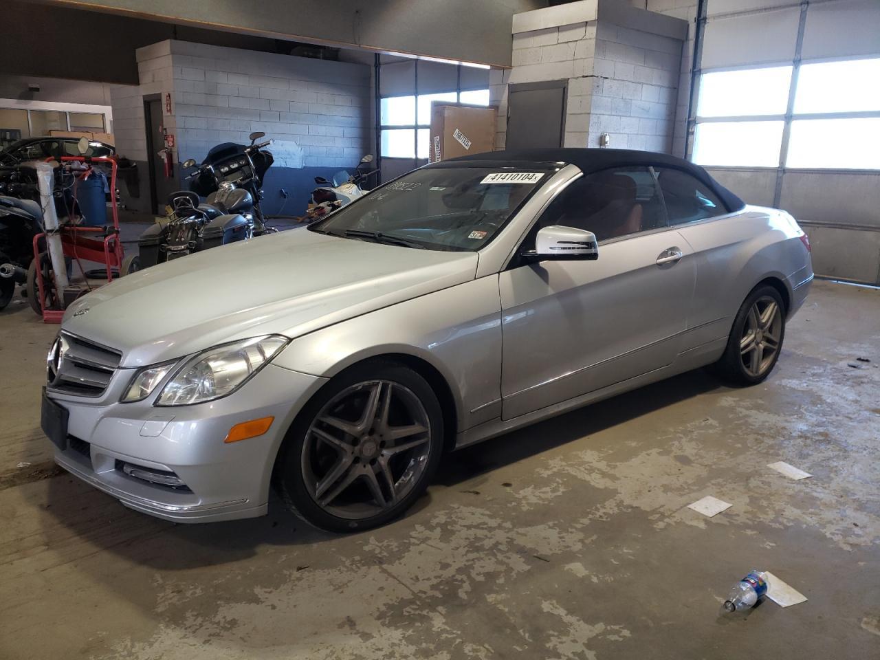 2011 MERCEDES-BENZ E-Class