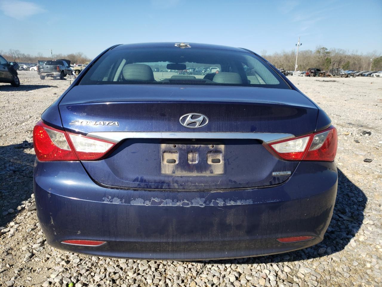 2011 HYUNDAI SONATA