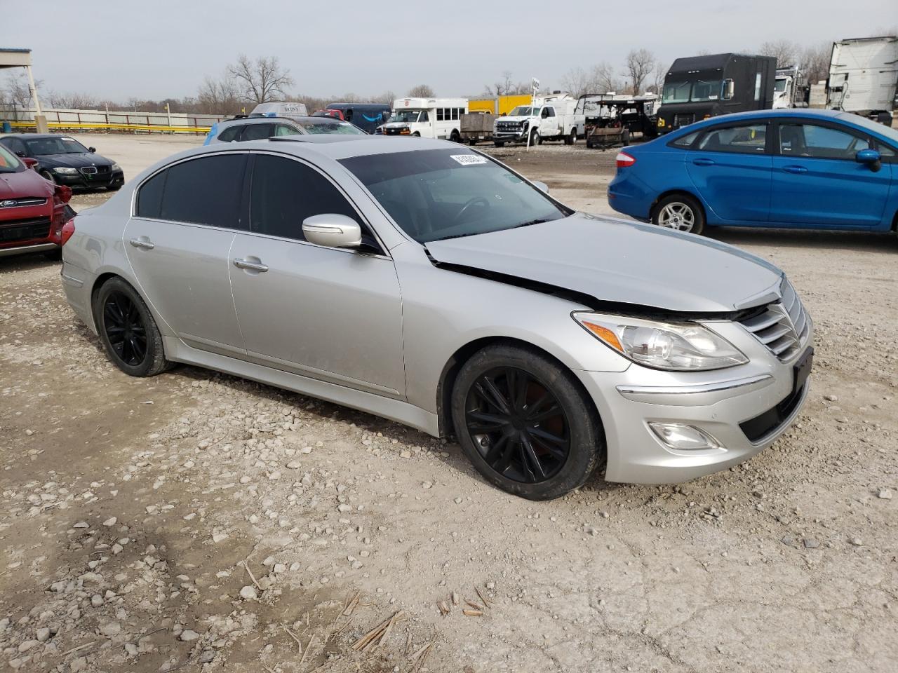 2012 HYUNDAI GENESIS