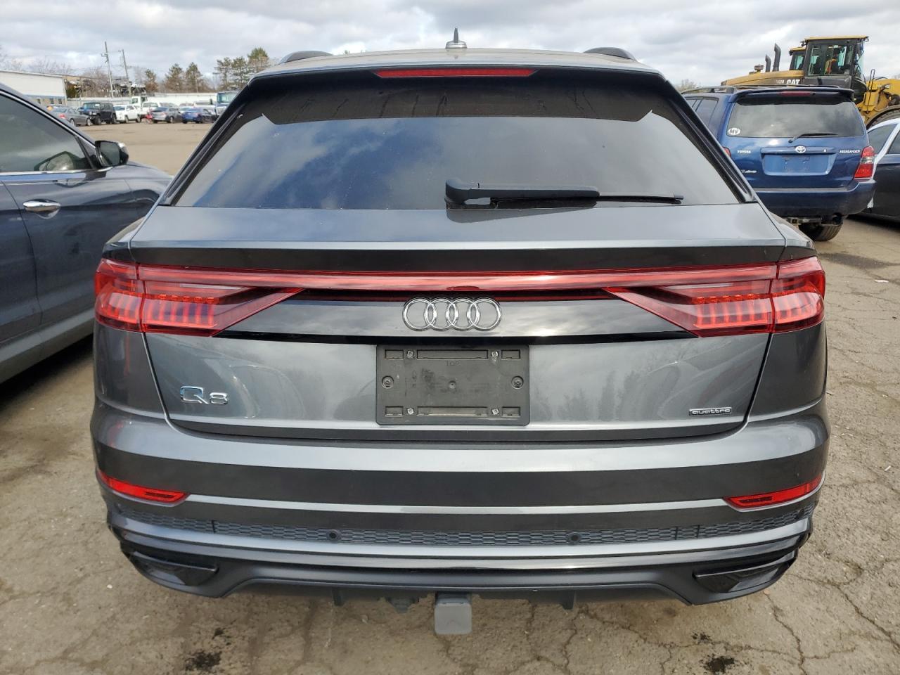 2021 AUDI Q8