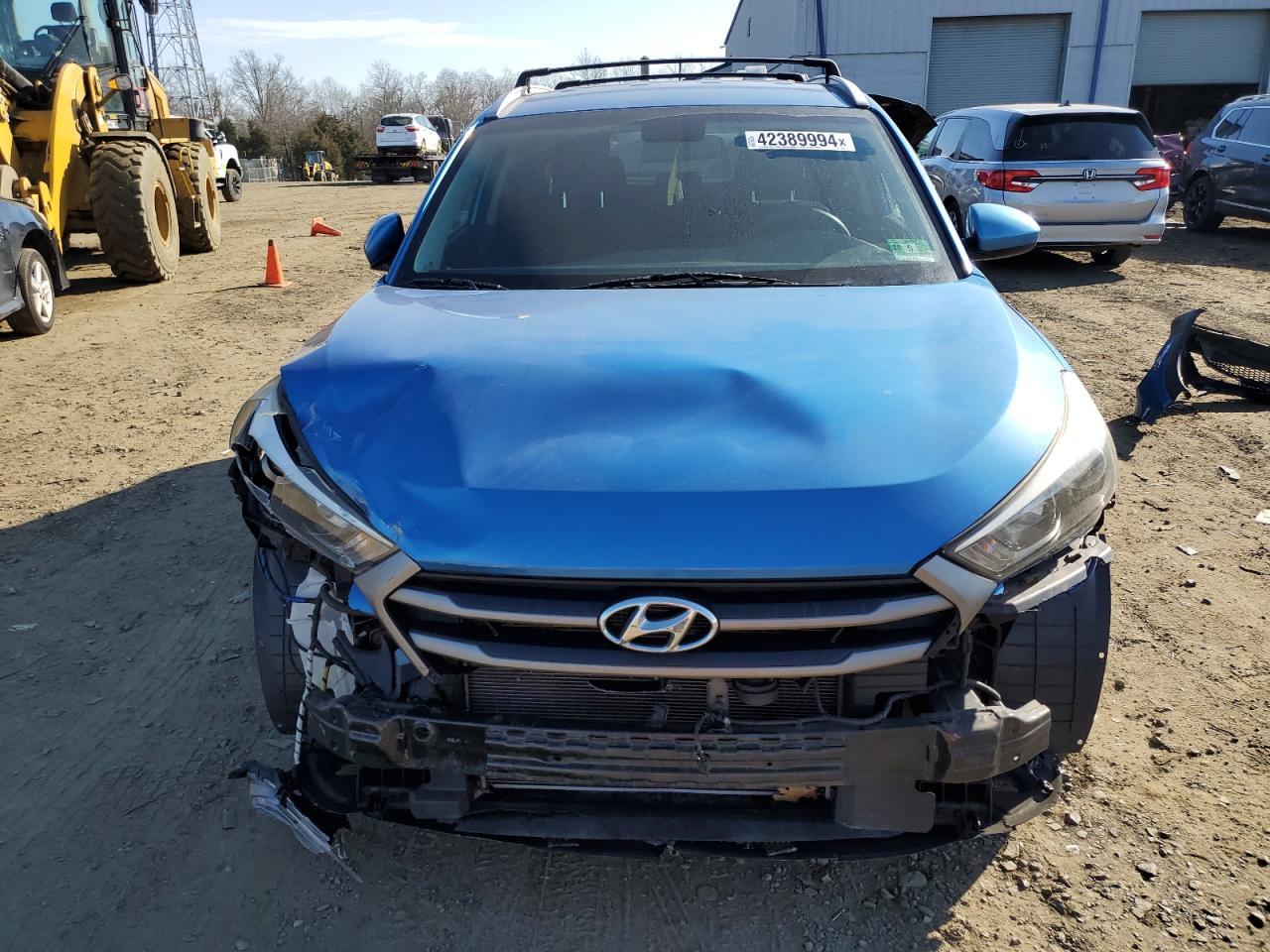 2016 HYUNDAI TUCSON
