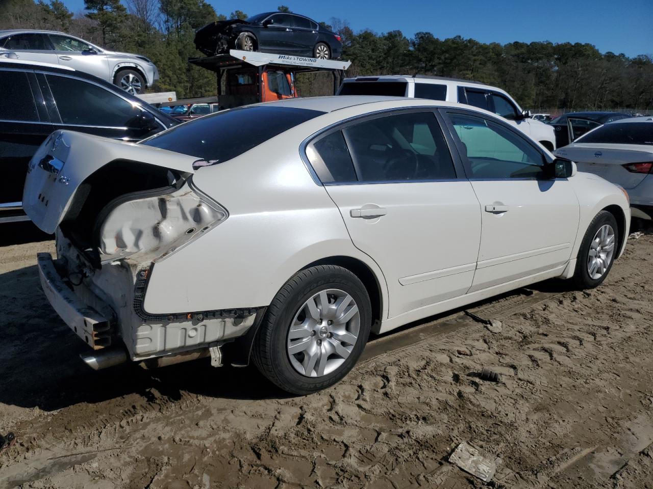 2010 NISSAN ALTIMA