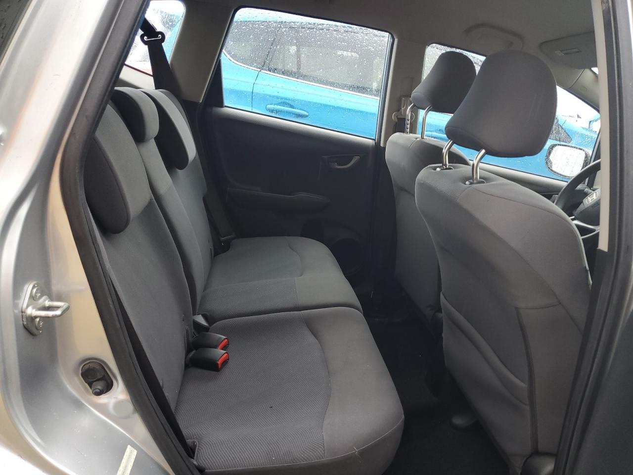 2012 HONDA FIT