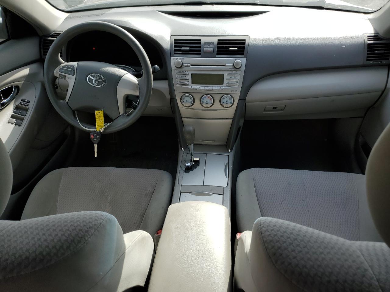 2011 TOYOTA CAMRY