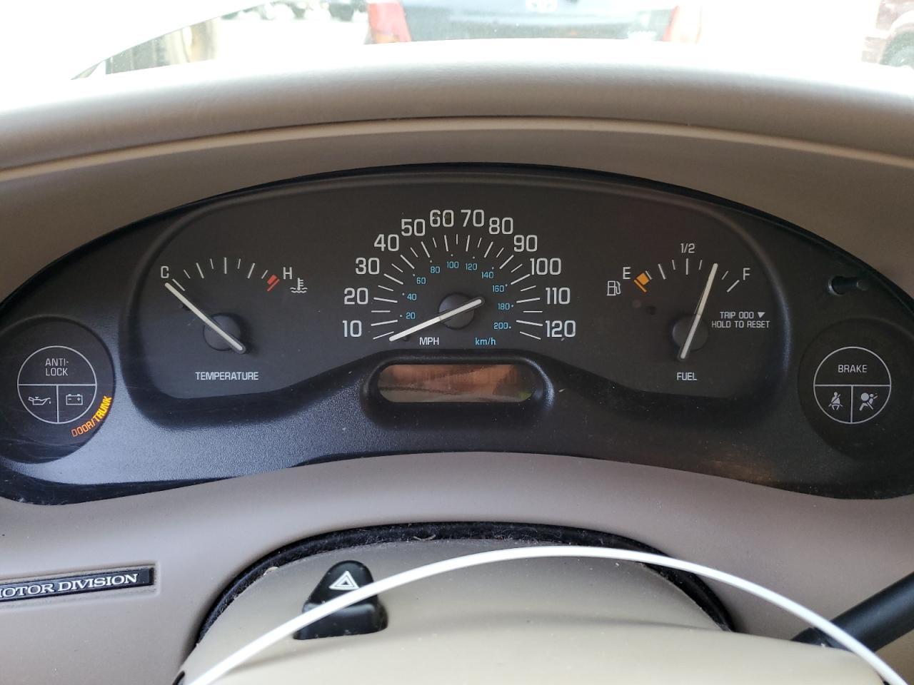 2001 BUICK Century
