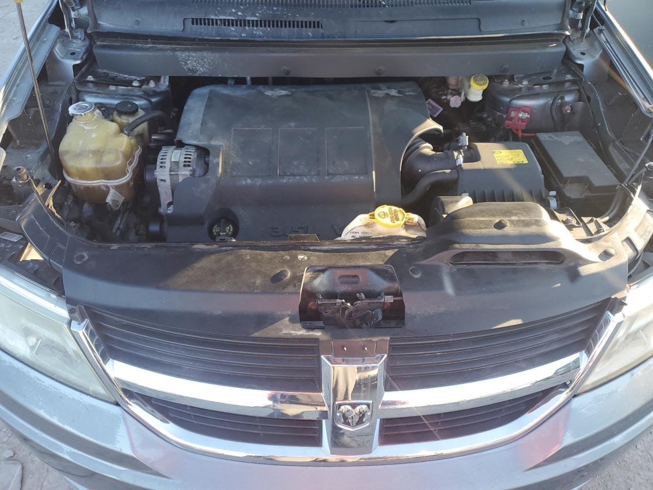 2010 DODGE JOURNEY