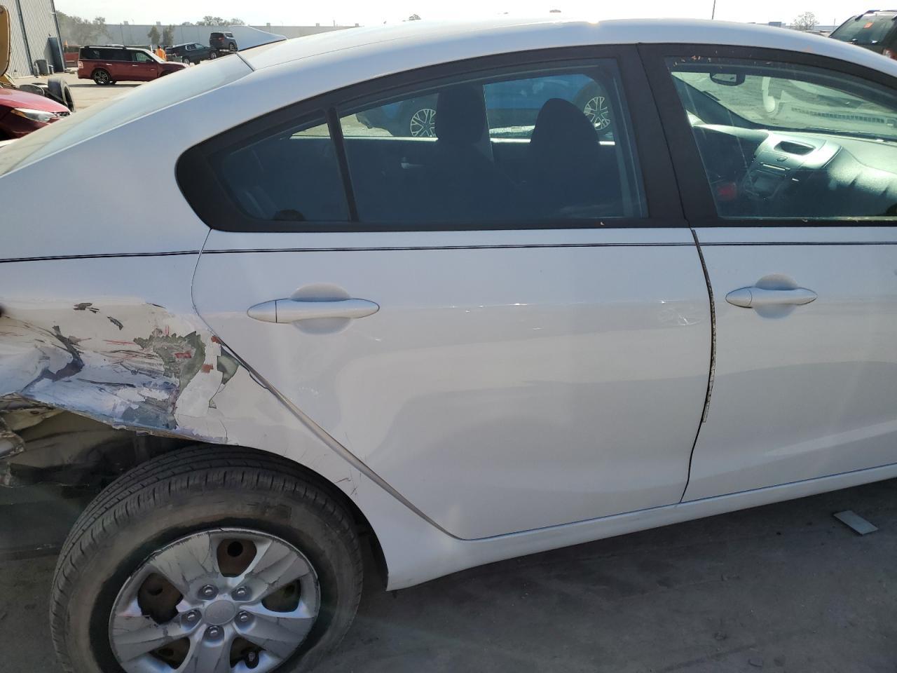 2017 KIA FORTE
