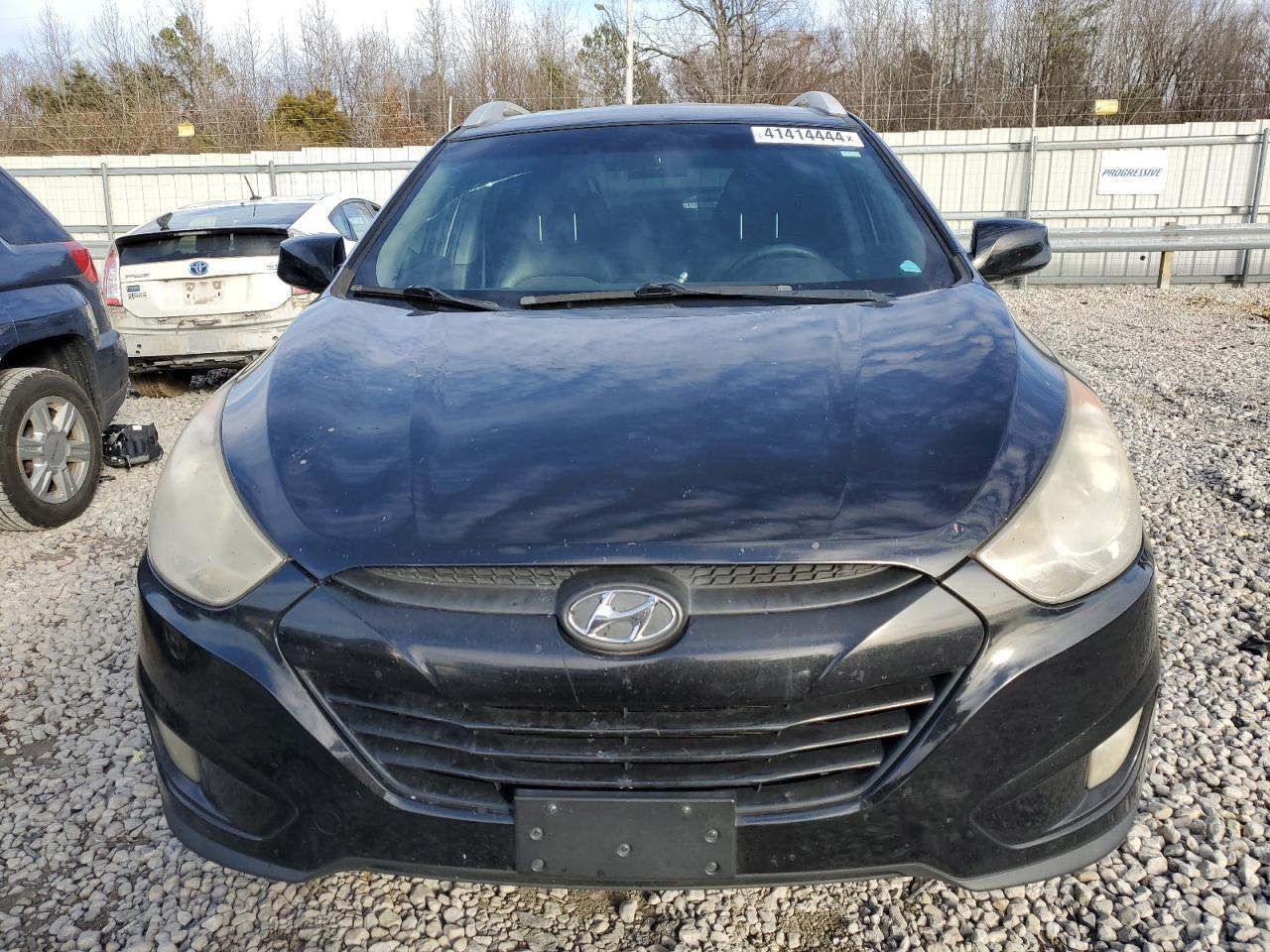 2011 HYUNDAI TUCSON