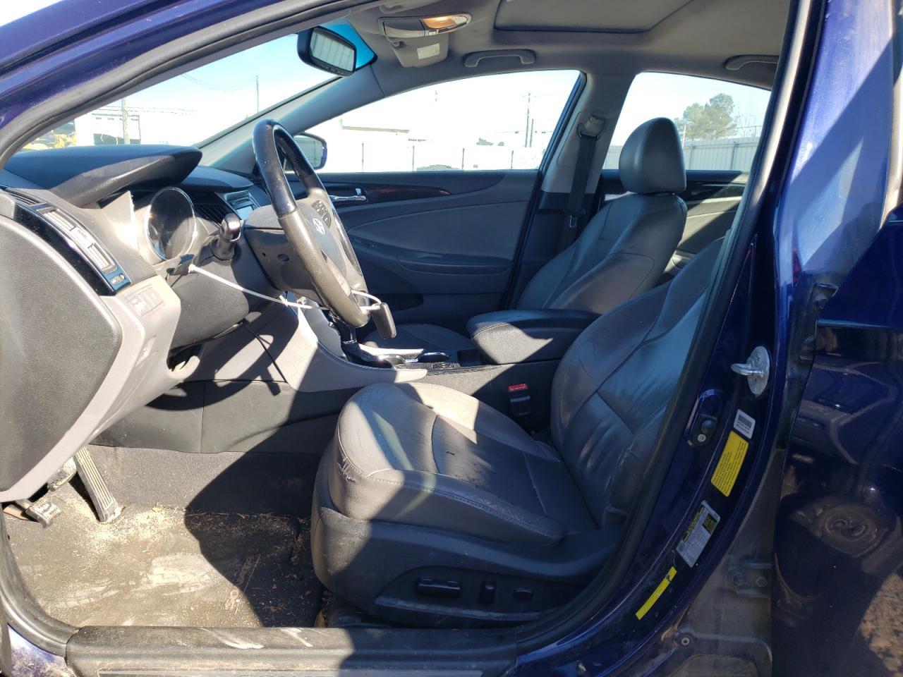 2011 HYUNDAI SONATA