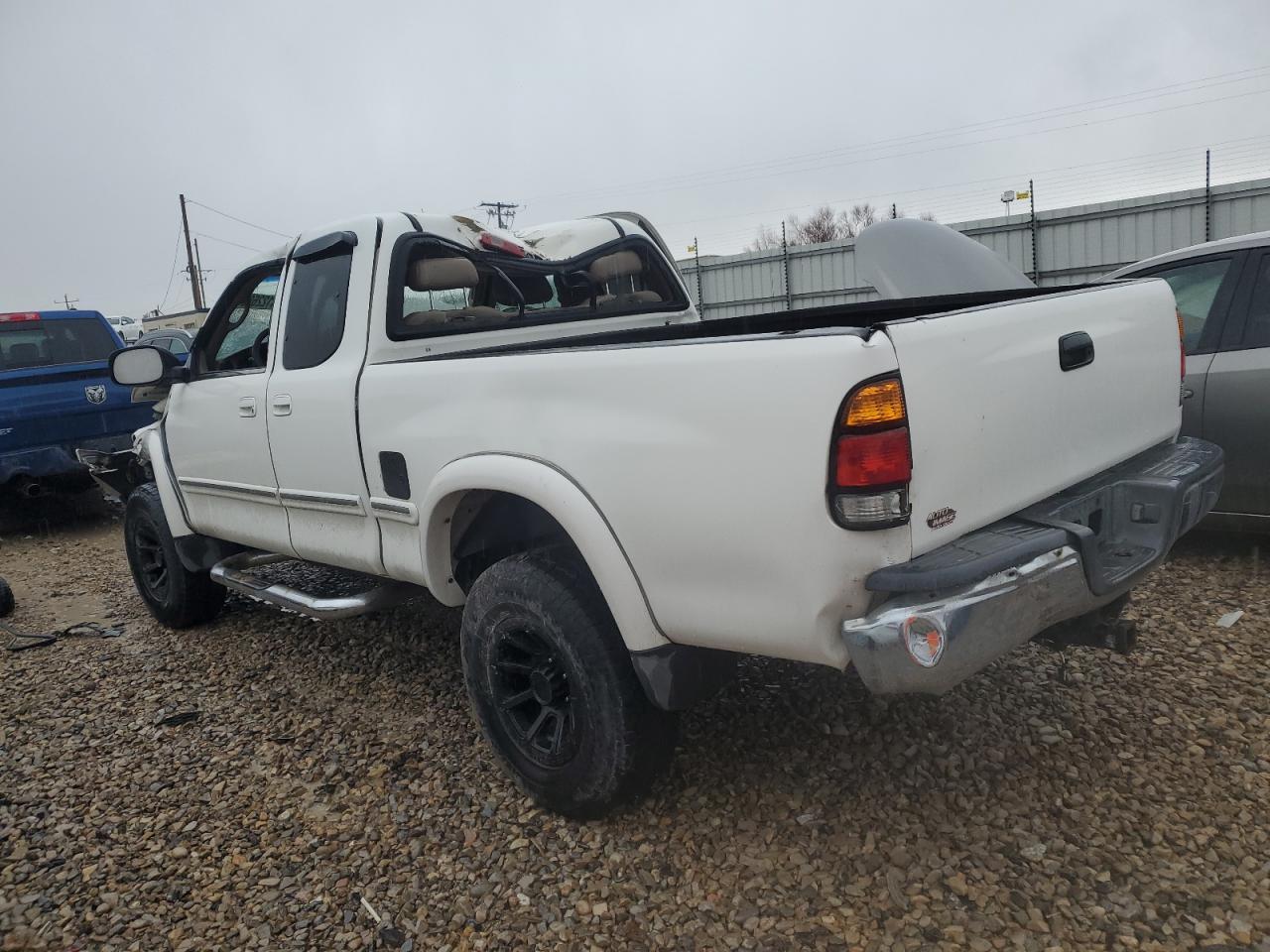 2000 TOYOTA TUNDRA