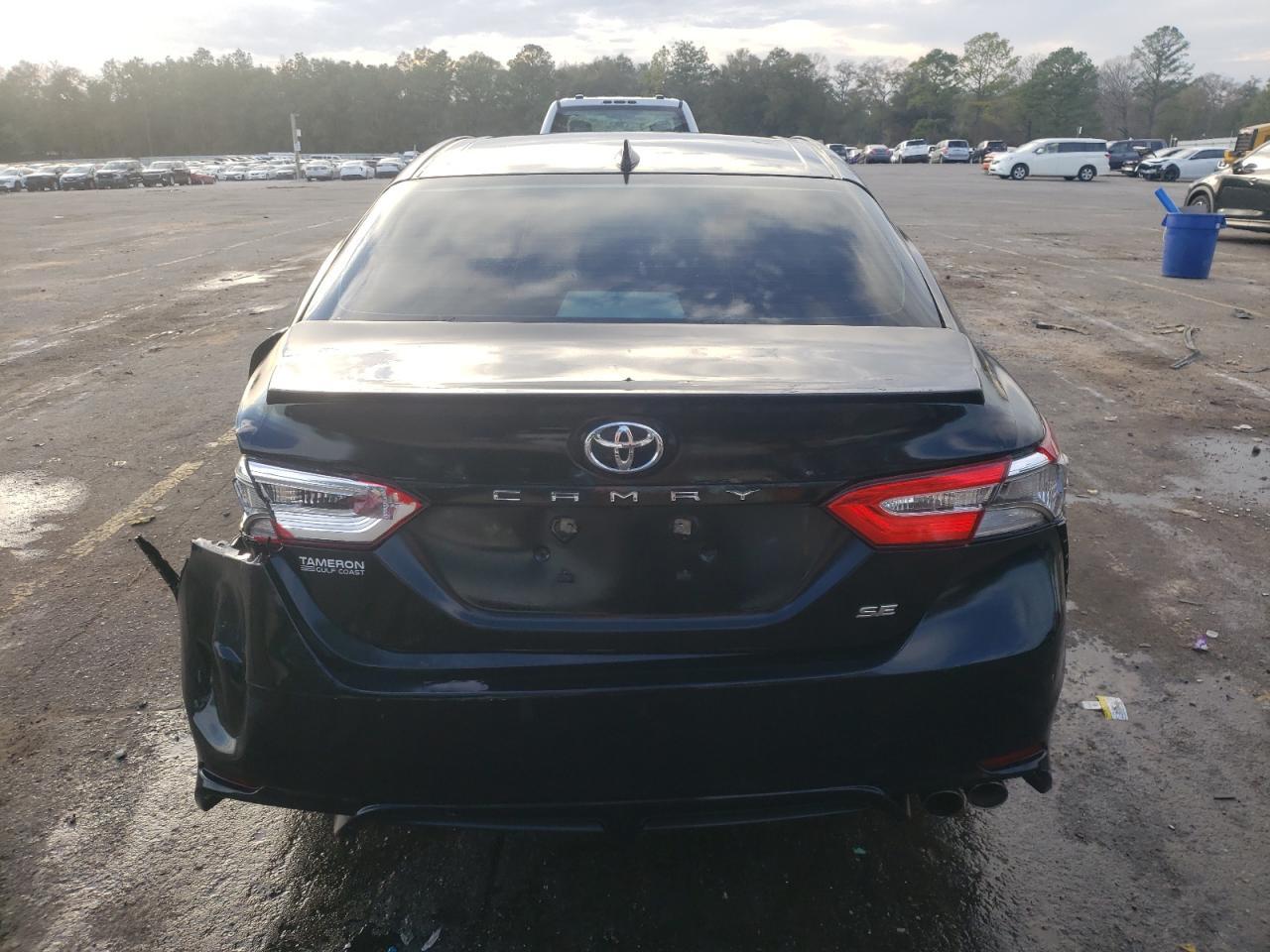 2019 TOYOTA CAMRY