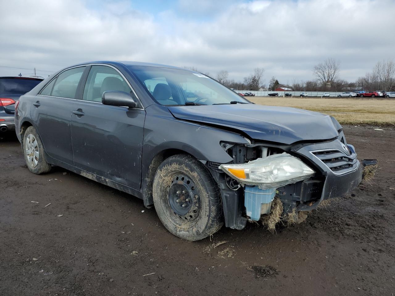 2011 TOYOTA CAMRY