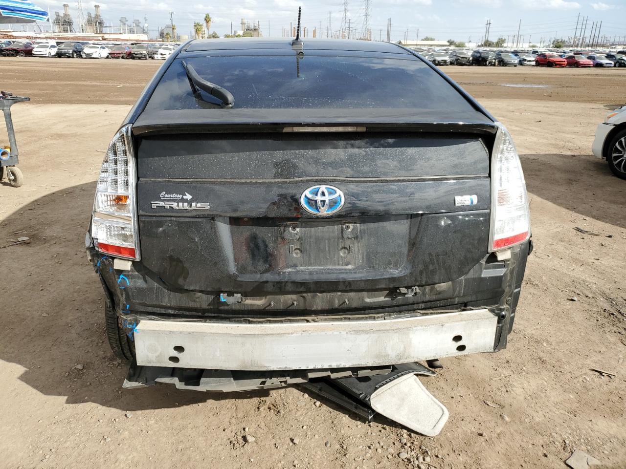 2011 TOYOTA PRIUS