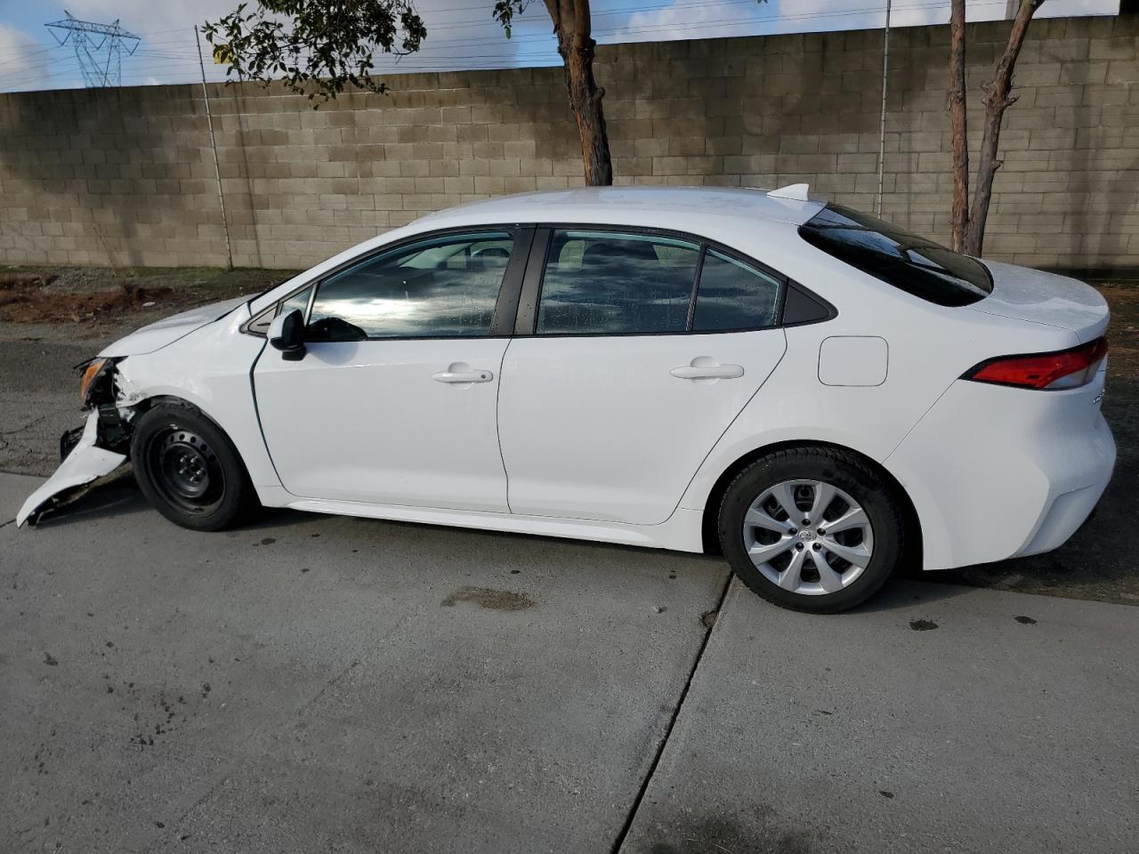 2021 TOYOTA COROLLA