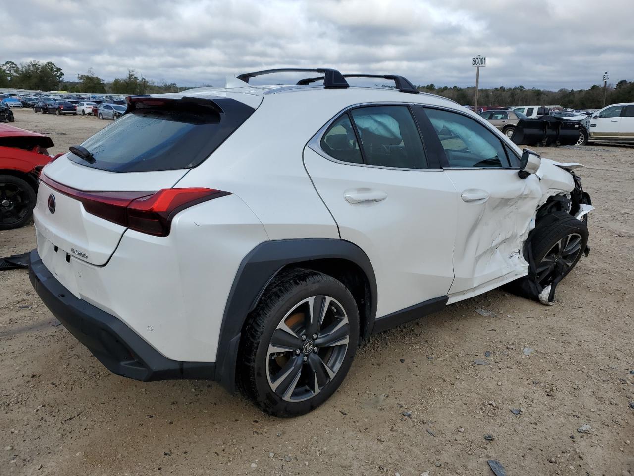 2021 LEXUS UX 200