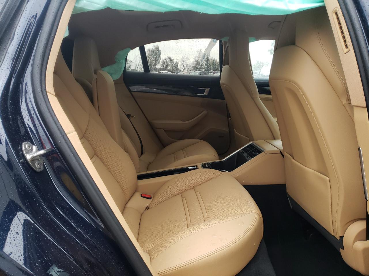 2019 PORSCHE Panamera