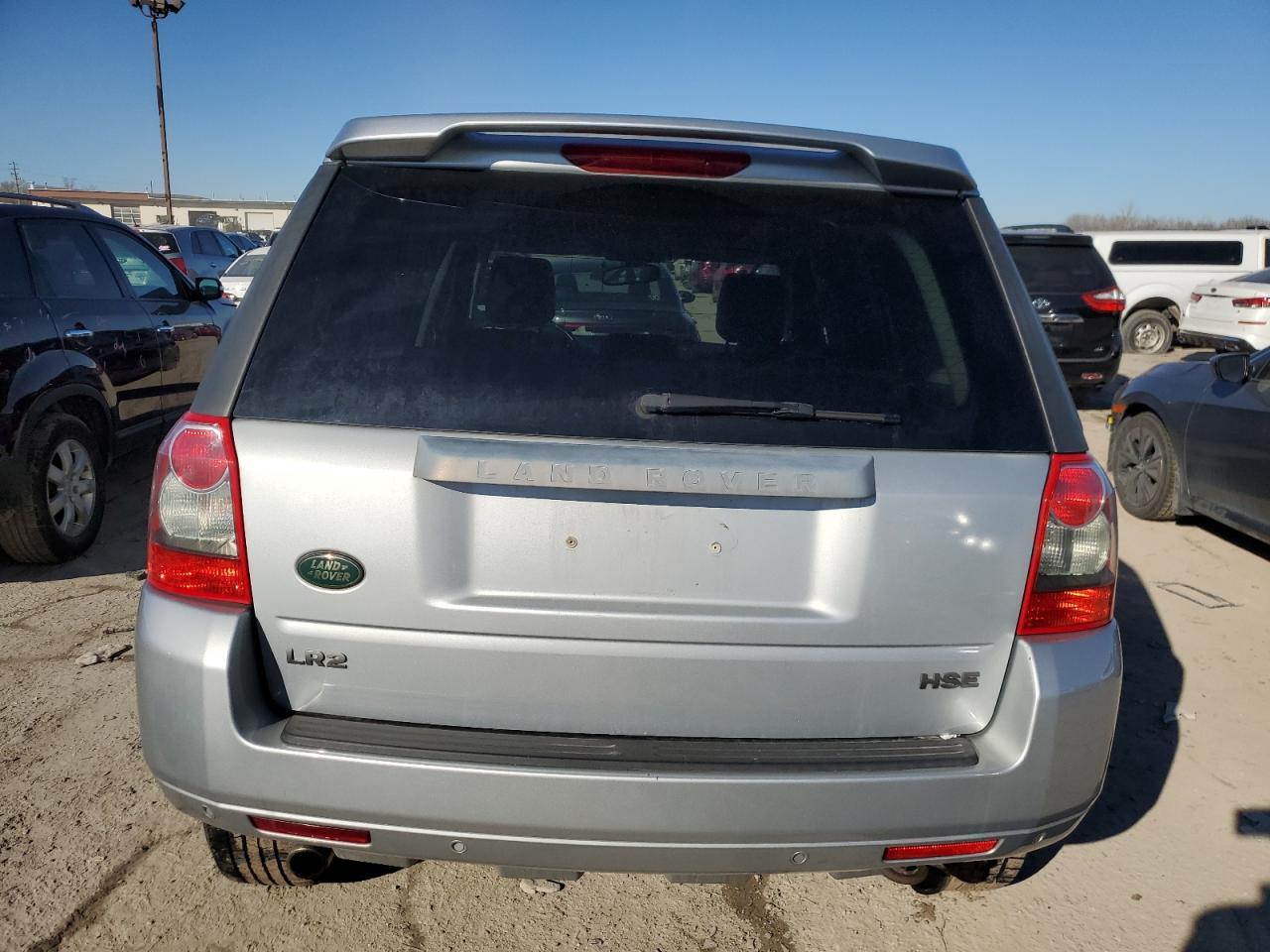 2010 LAND ROVER LR2