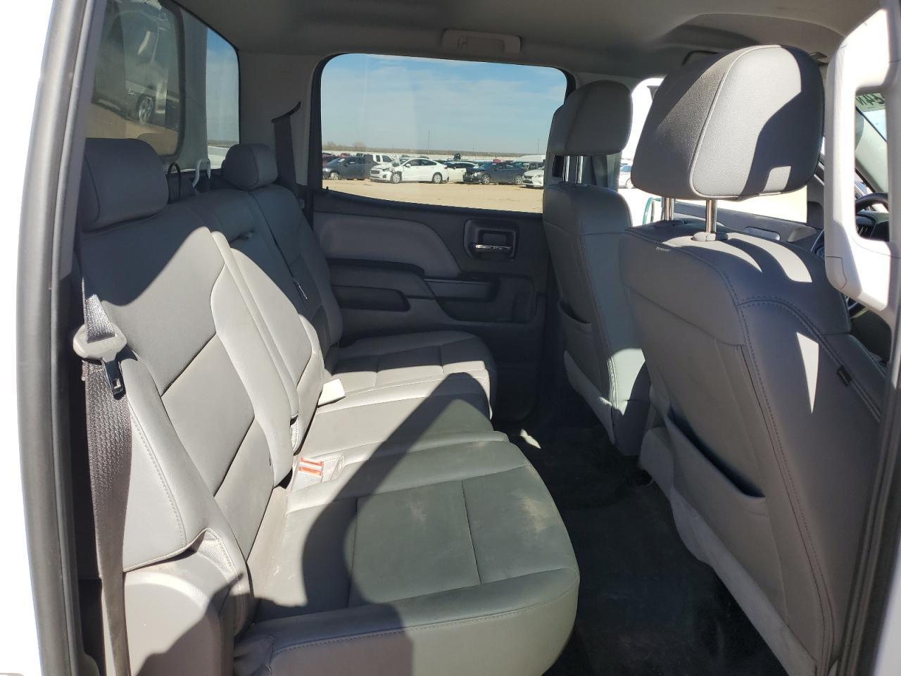 2018 CHEVROLET Silverado