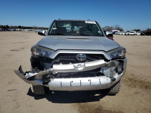 Toyota 4-Runner 2014 Base