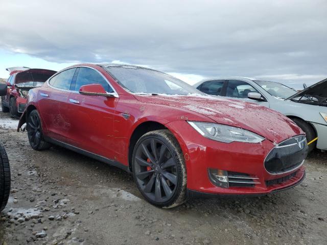 Tesla Model S 2015 