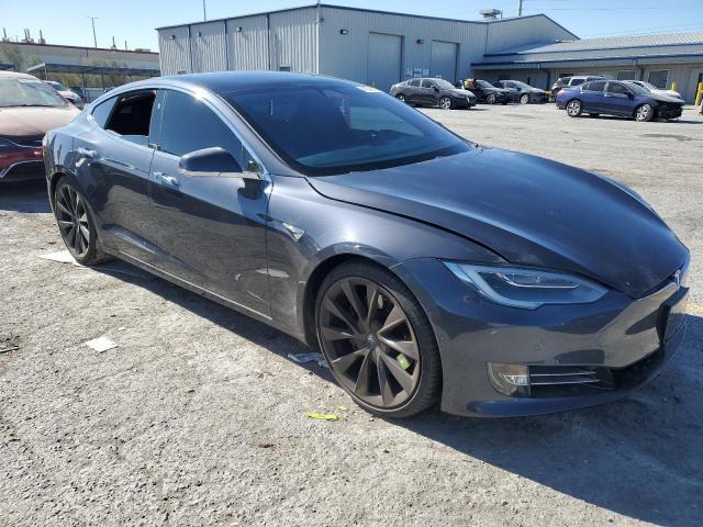 Tesla Model S 2018 