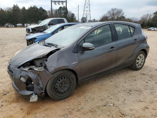 Toyota Prius C 2013 NHP10L