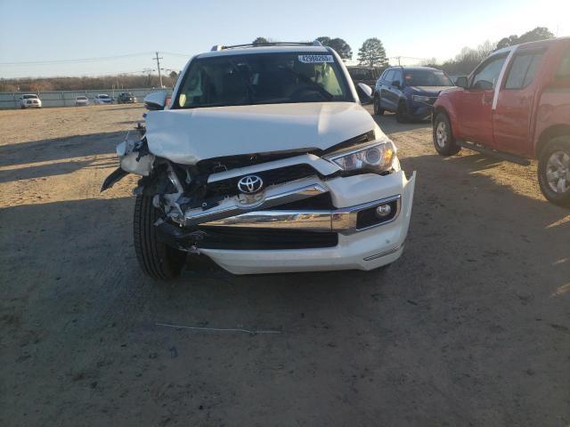 Toyota 4-Runner 2015 Base Grade