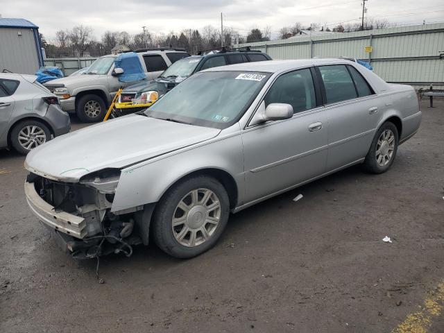 Cadillac DTS 2010 Base