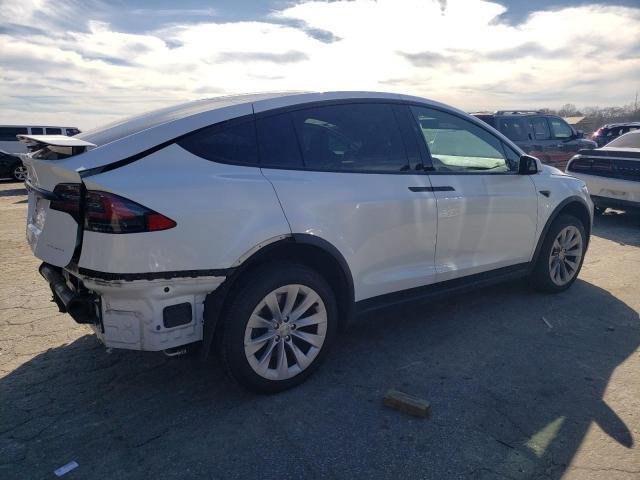 Tesla Model X 2020 