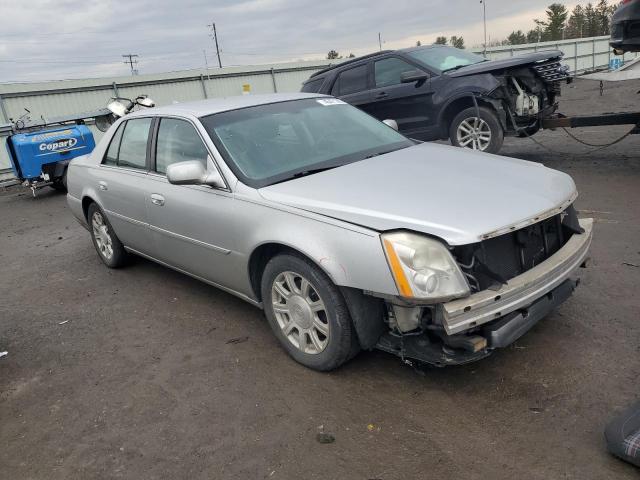 Cadillac DTS 2010 Base