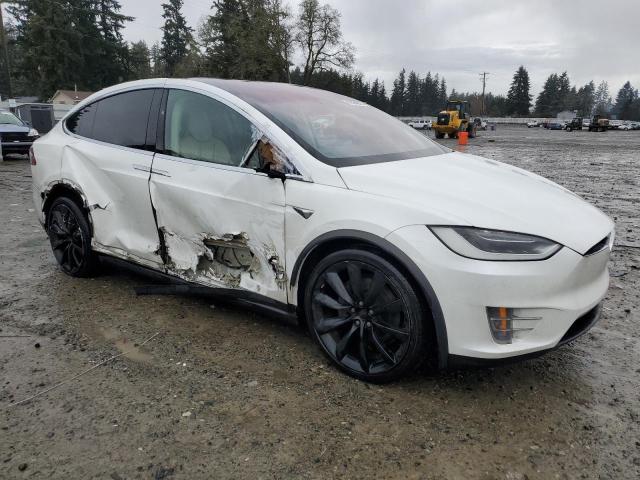 Tesla Model X 2018 