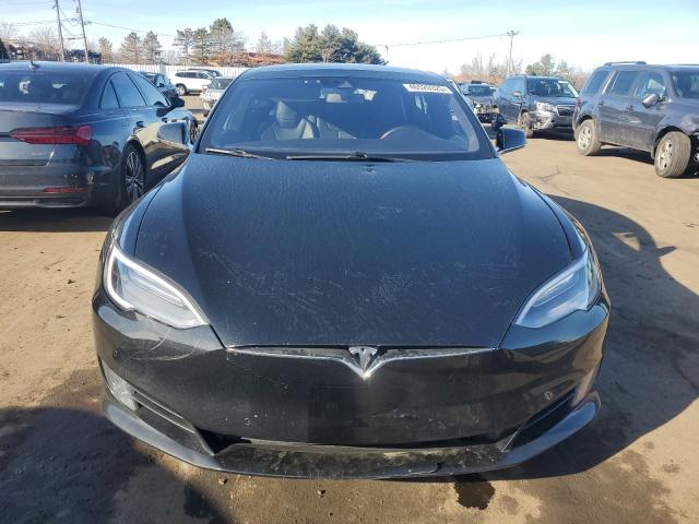 Tesla Model S 2016 