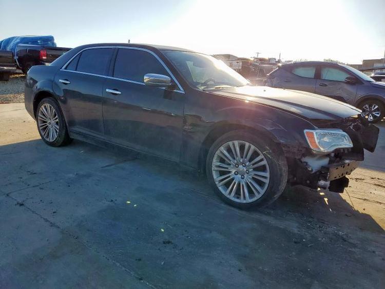 Chrysler 300C 2011 LX