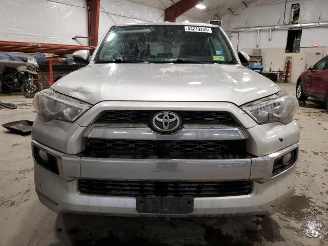Toyota 4-Runner 2015 Base Grade