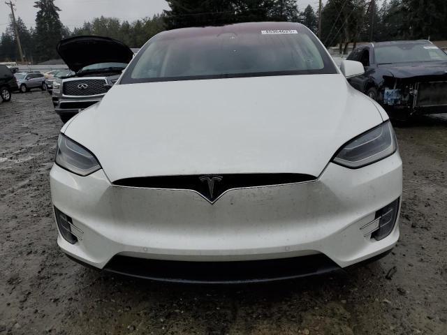 Tesla Model X 2018 