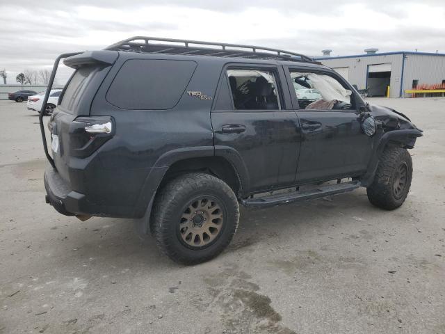 Toyota 4-Runner 2017 Base Grade