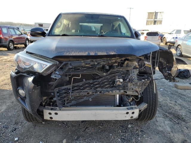Toyota 4-Runner 2018 Base Grade