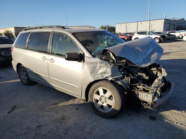 Toyota Sienna 2004 LE,CE