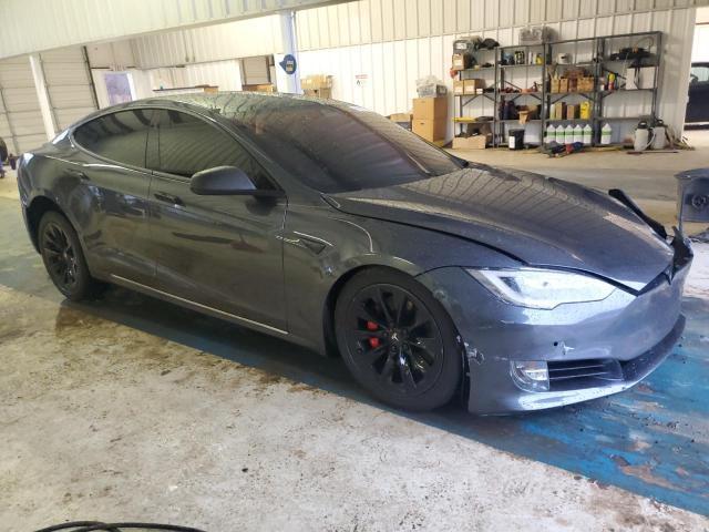 Tesla Model S 2018 