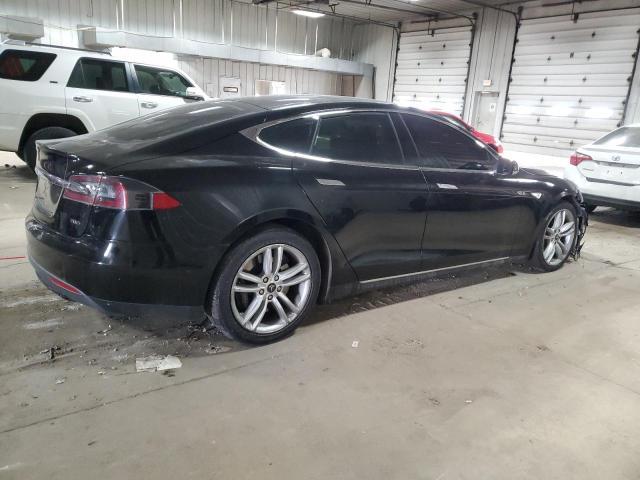 Tesla Model S 2015 