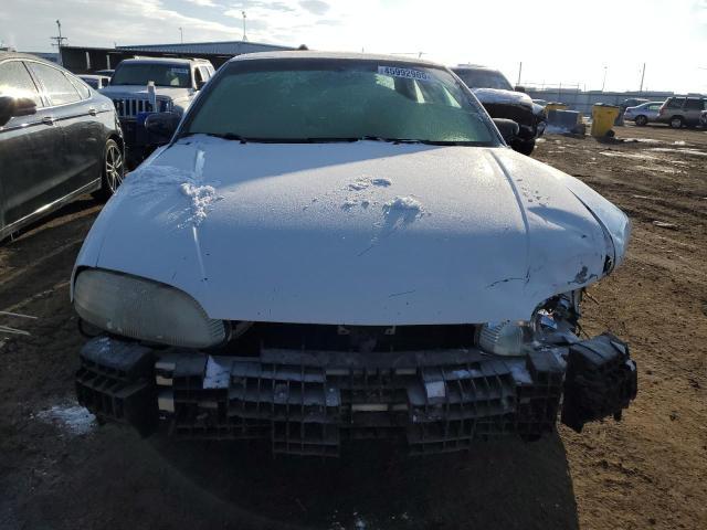 Chevrolet Lumina 2000 