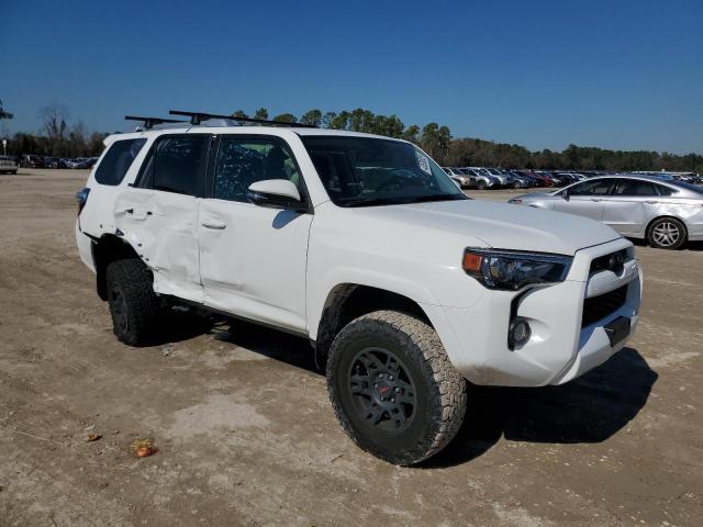 Toyota 4-Runner 2017 Base Grade