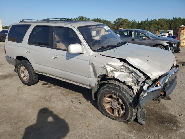 Toyota 4-Runner 1998 Grade: SR5 V6