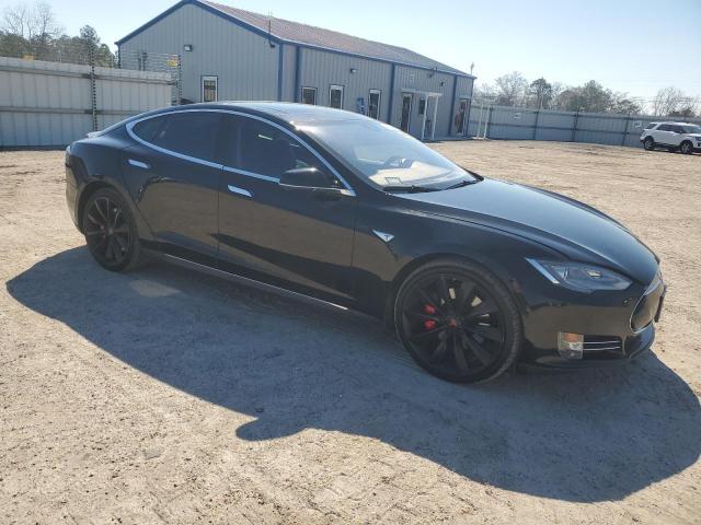 Tesla Model S 2015 