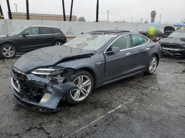 Tesla Model S 2015 