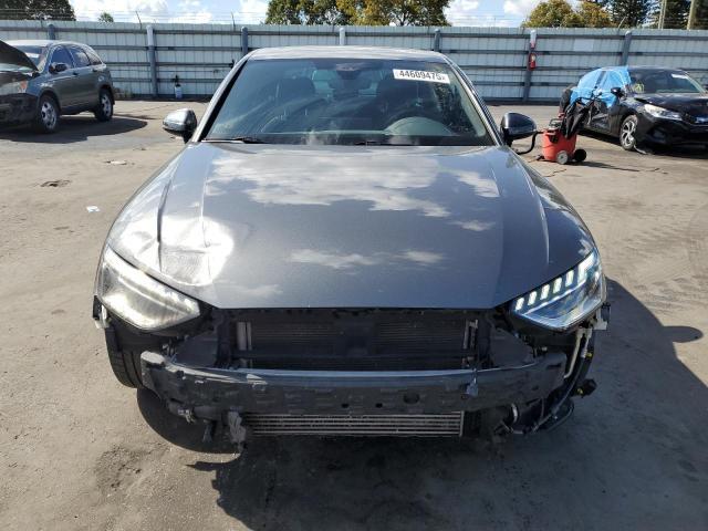 Audi A4 2023 
