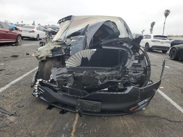 Tesla Model X 2018 
