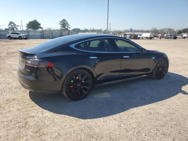 Tesla Model S 2015 
