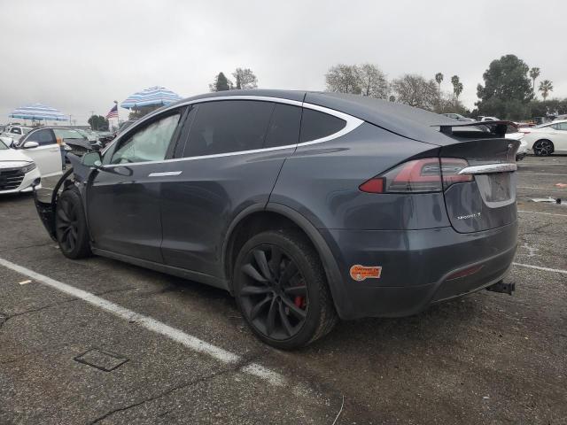 Tesla Model X 2018 